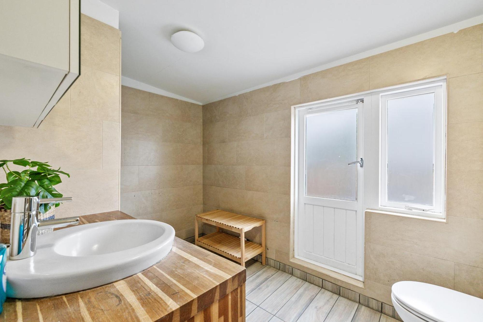 Massive Villa In Downtown Reykjavik With A Sauna ภายนอก รูปภาพ